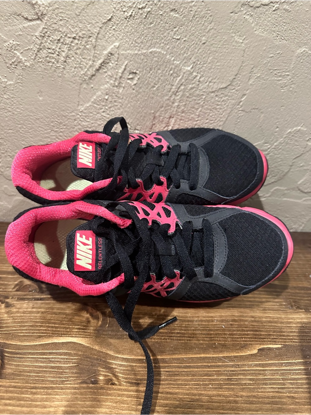 Nike Women's Black and Hot Pink Relentless Running Shoes (only worn twice) - Picture 3 of 4